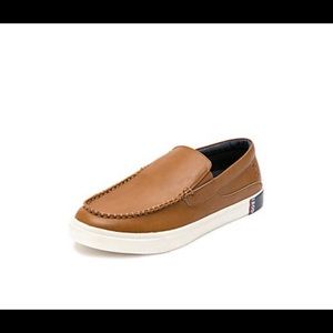 IZOD iggi slip on shoes